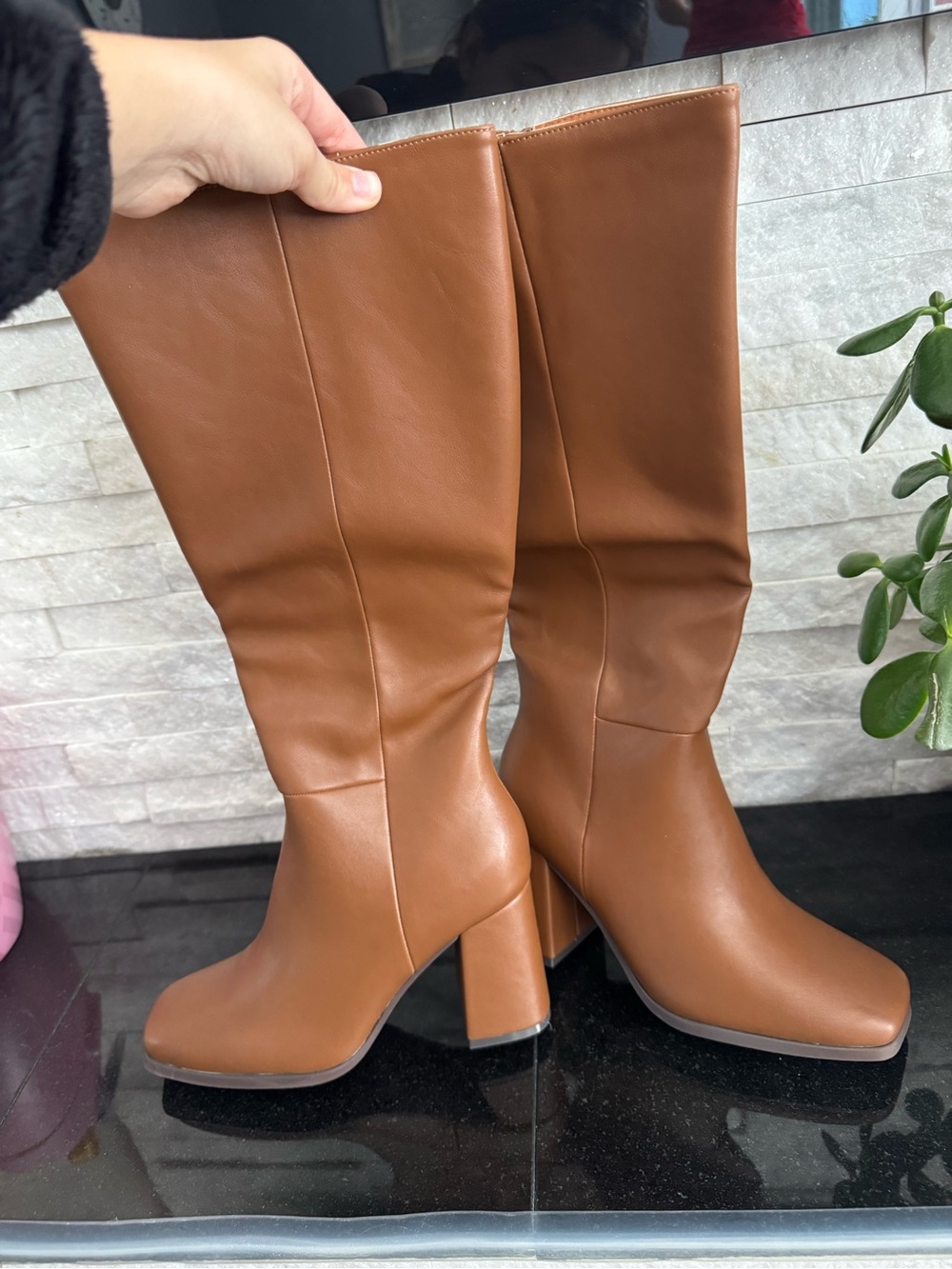 Women’s Brown Boots - Picture 4 of 4